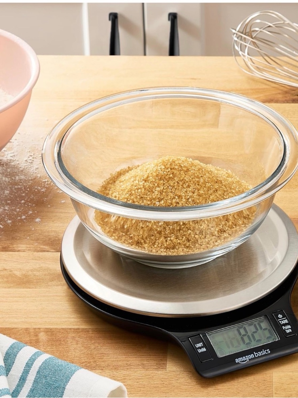 NEW: Amazon Basics Digital Kitchen Scale in Black and Silver - Picture 5 of 12